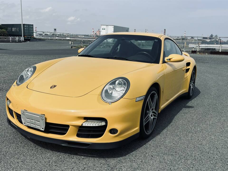 Image 8/53 of Porsche 911 Turbo (2007)