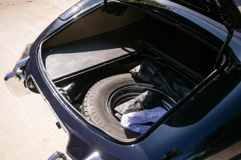 Immagine 29/45 di Jaguar E-Type 4.2 (1966)