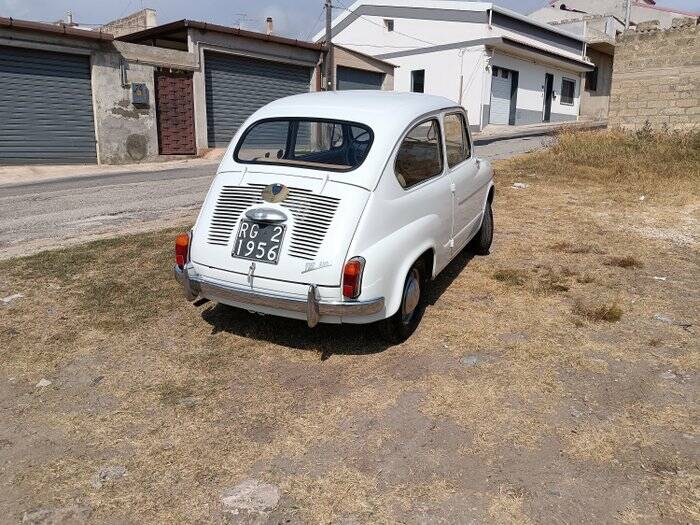 Bild 7/7 von FIAT 600 D (1964)