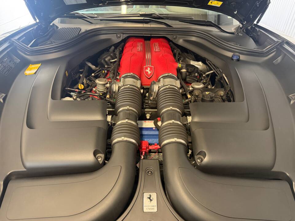 Afbeelding 19/20 van Ferrari California (2010)