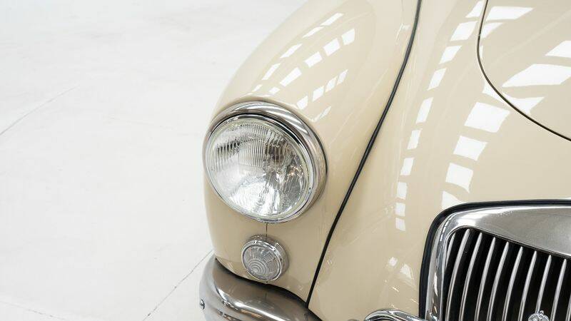 Image 10/15 de MG MGA 1500 (1957)