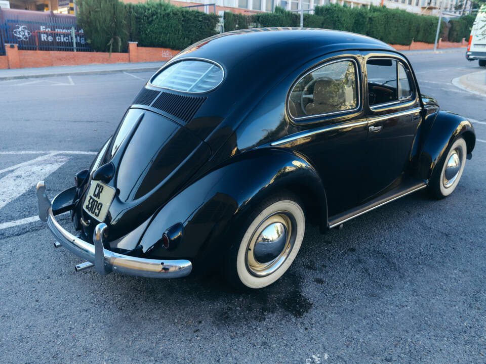 Image 59/130 of Volkswagen Beetle 1200 Export &quot;Oval&quot; (1954)