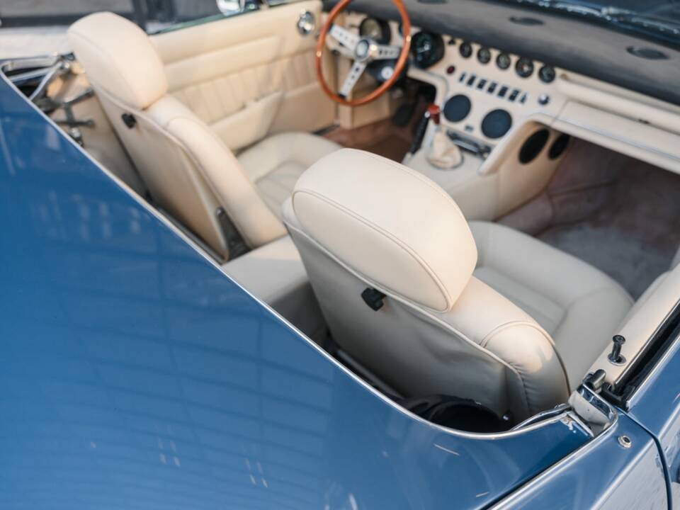 Bild 45/65 von Maserati Ghibli Spyder (1971)