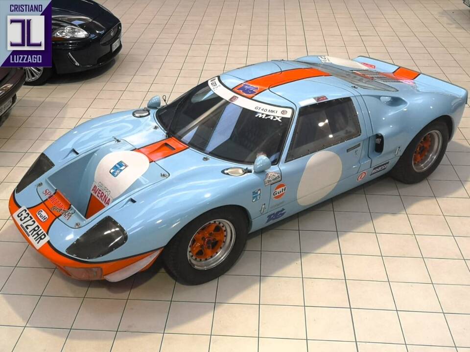 Image 3/50 of Ford GT40 (1966)