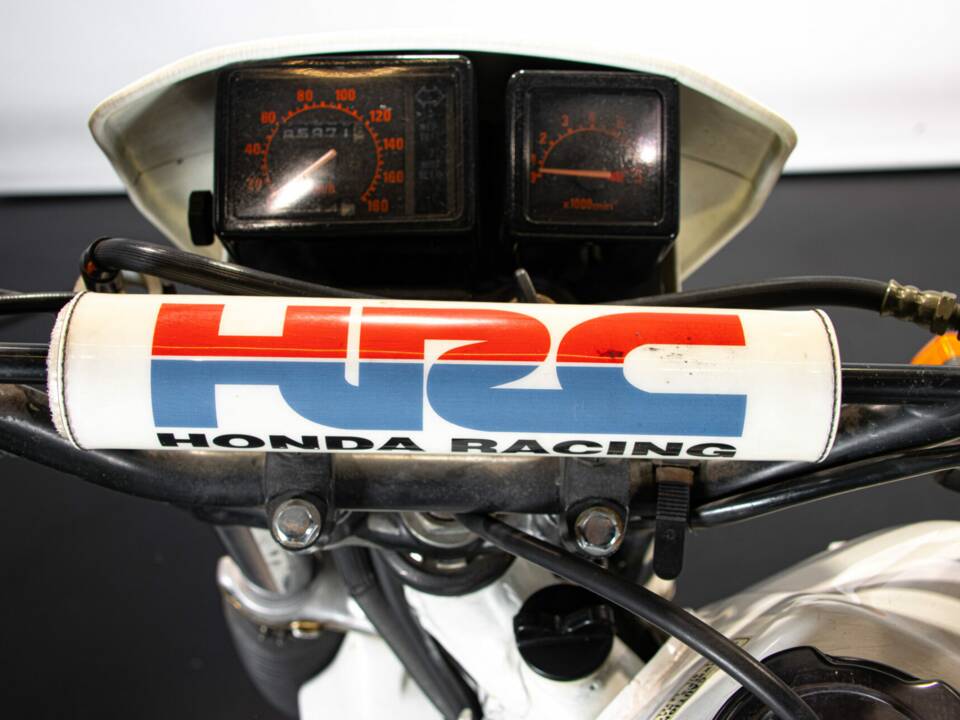 Image 37/45 of Honda XL 600 LM (1988)