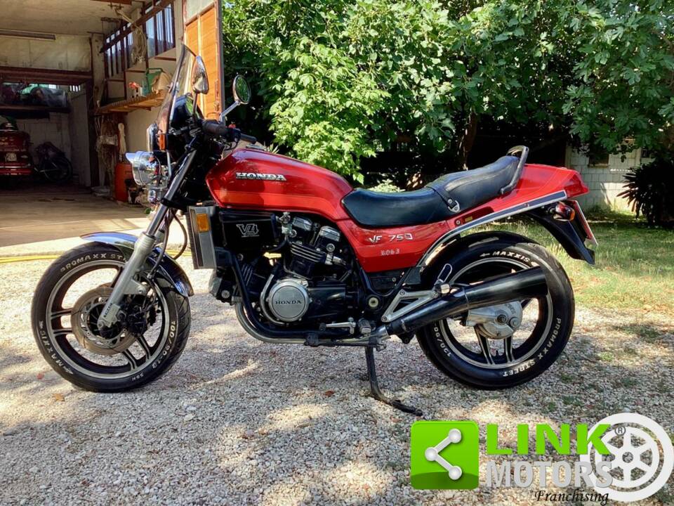 Image 1/10 de Honda DUMMY (1984)