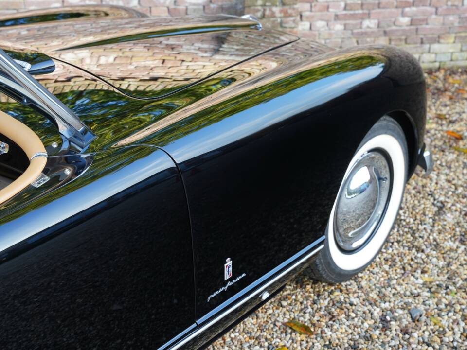 Image 36/50 of Nash-Healey Roadster (1953)