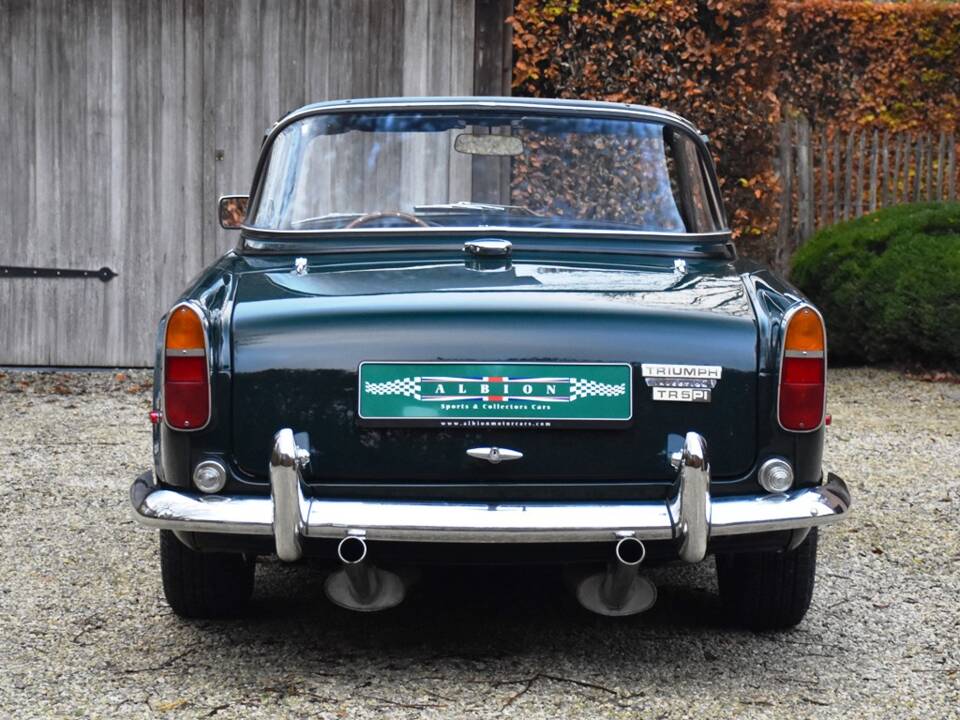 Image 5/29 of Triumph TR 5 PI (1968)