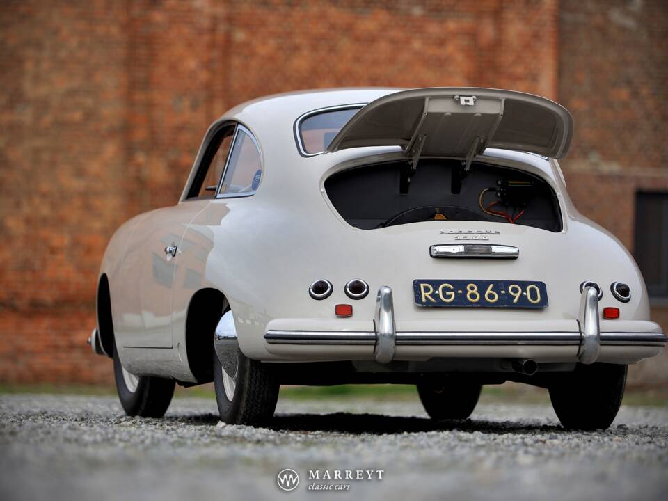 Afbeelding 70/79 van Porsche 356 1500 (1954)