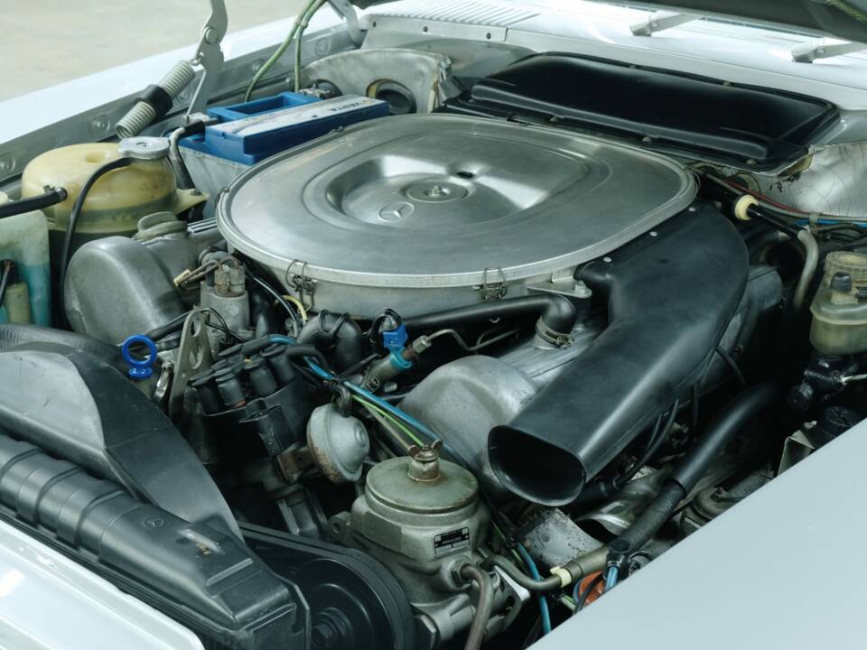 Image 50/50 de Mercedes-Benz 500 SLC (1981)