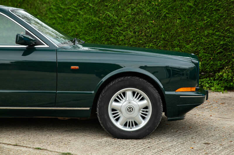 Afbeelding 32/50 van Bentley Continental S (1996)
