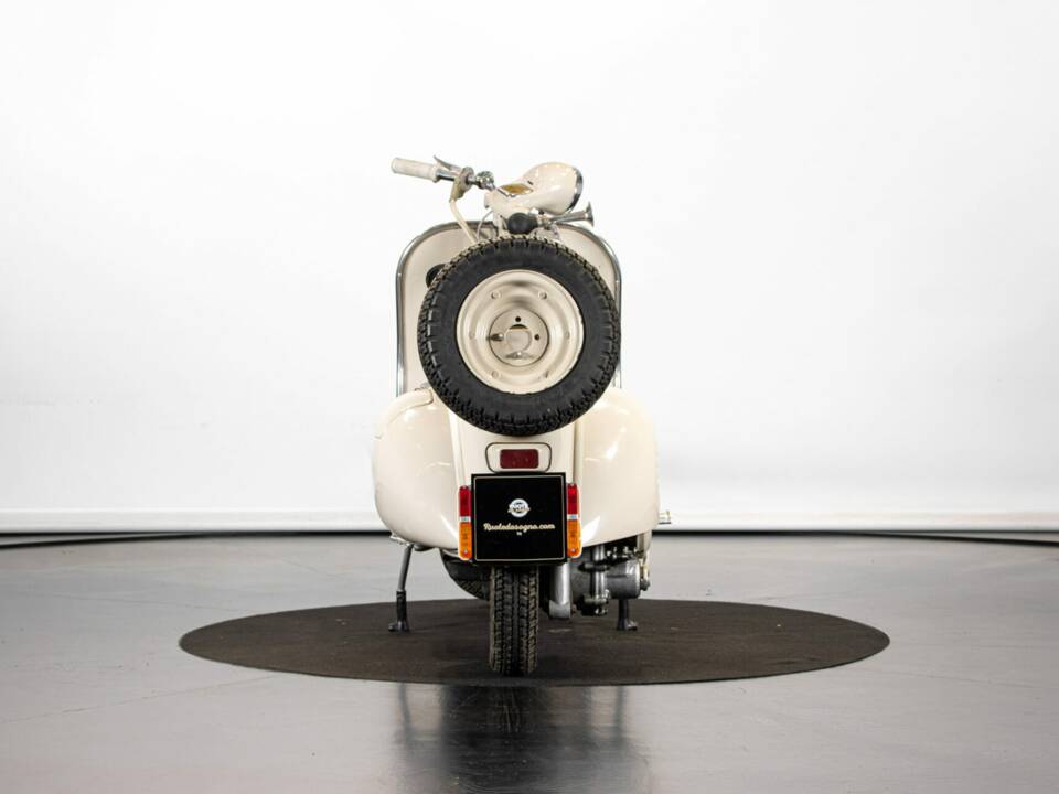 Bild 3/50 von Piaggio Vespa 150 "Struzzo" VL (1955)