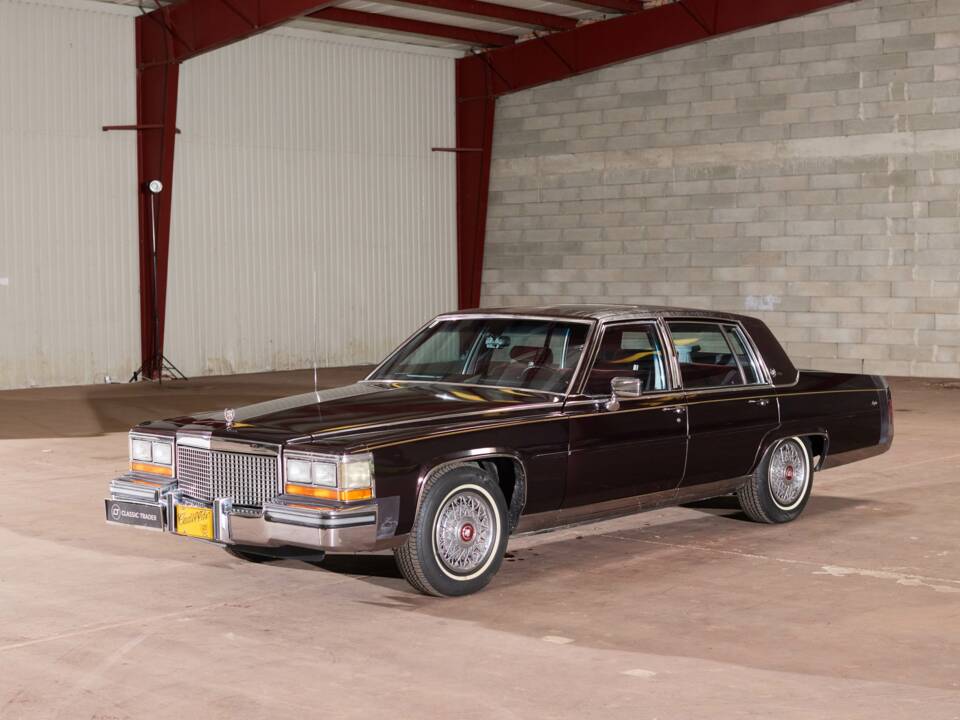 1988 | Cadillac Brougham Elegance