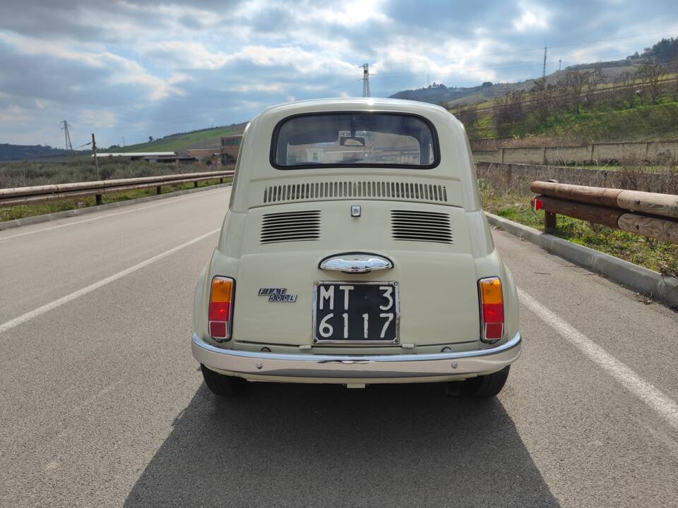 Image 6/21 of FIAT 500 L (1971)