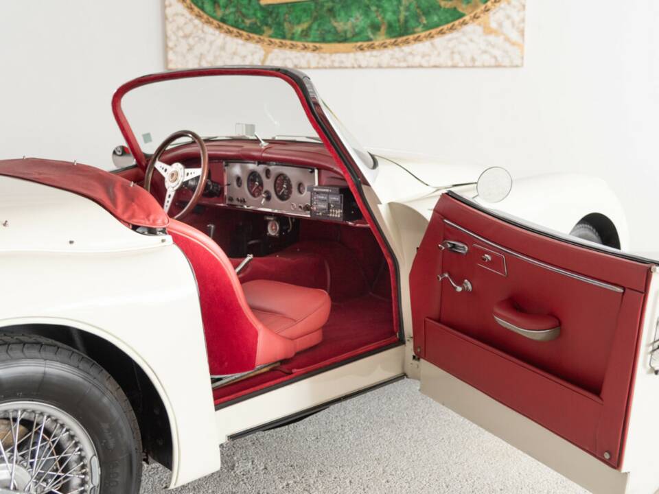 Bild 33/45 von Jaguar XK 150 3.4 S OTS (1958)