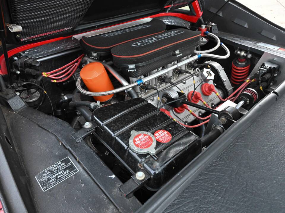 Imagen 24/28 de Ferrari 328 GTB (1989)
