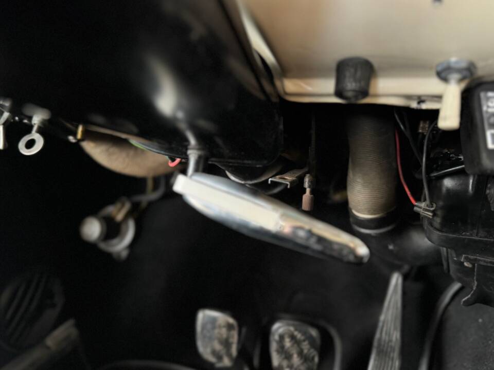 Image 37/47 of Alfa Romeo Giulia 1600 TI (1963)