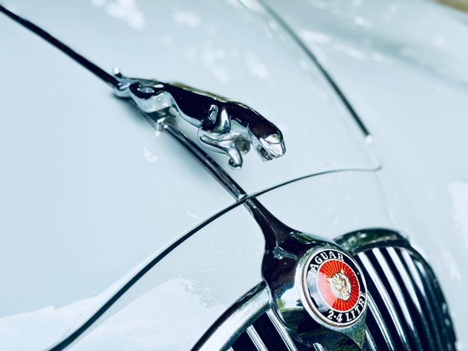 Bild 19/34 von Jaguar Mk II 2.4 (1961)