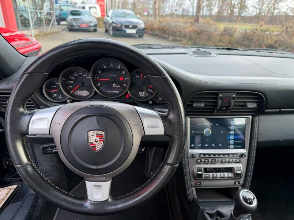 Image 13/22 de Porsche 911 Carrera (2008)