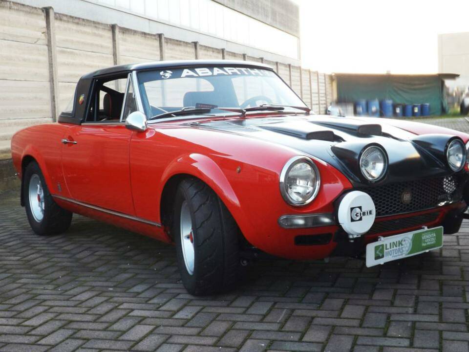 Imagen 2/50 de FIAT 124 Abarth Rally (1967)