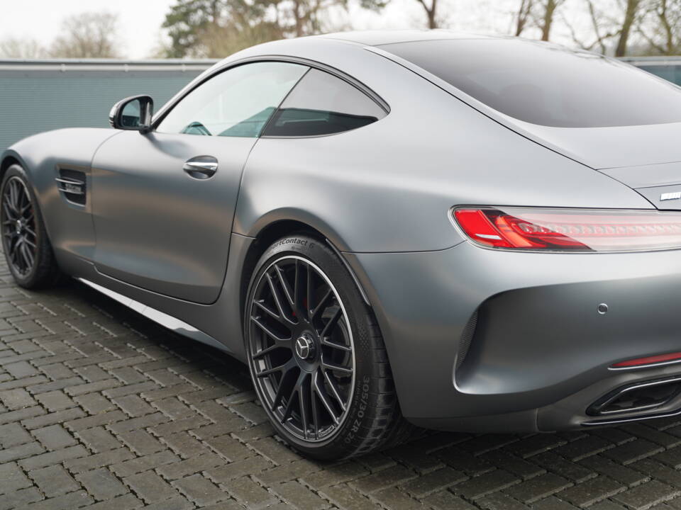 Image 48/50 of Mercedes-Benz S 63 AMG S 4MATIC (2019)