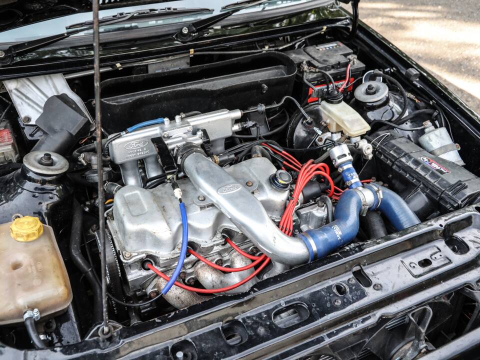 Afbeelding 10/28 van Ford Escort turbo RS (1987)
