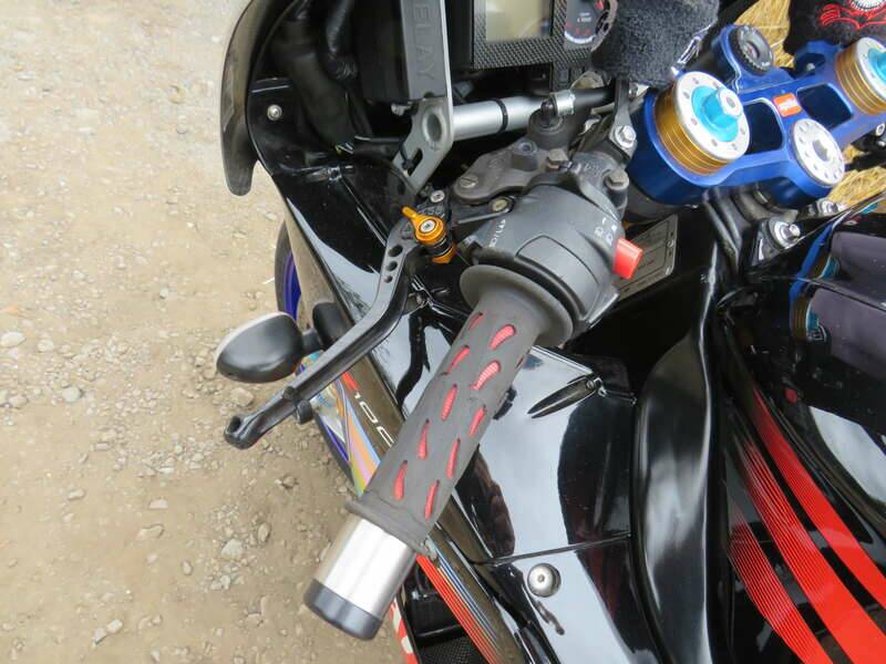 Image 12/41 of Aprilia DUMMY (2003)