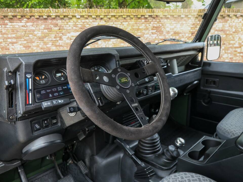 Immagine 16/50 di Land Rover 90 (1990)