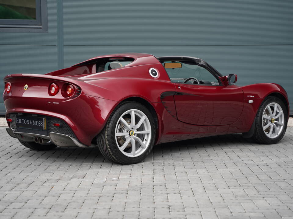 Immagine 5/50 di Lotus Elise 111R (2004)
