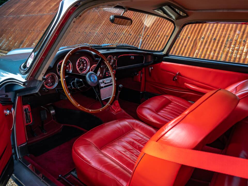 Afbeelding 21/46 van Aston Martin DB 4 (1962)