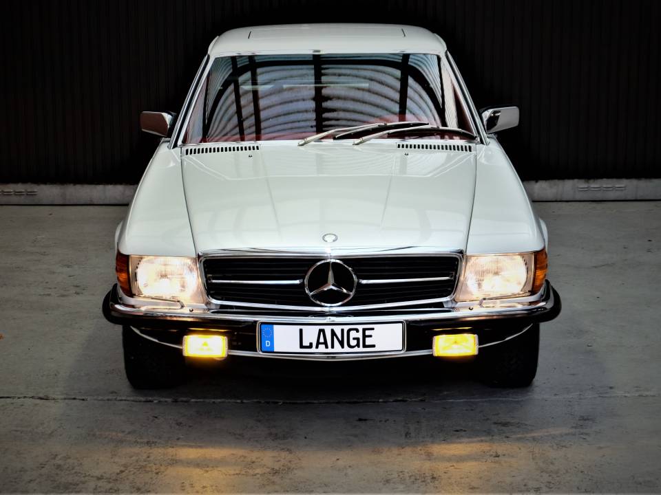 Afbeelding 1/76 van Mercedes-Benz 450 SLC (1978)