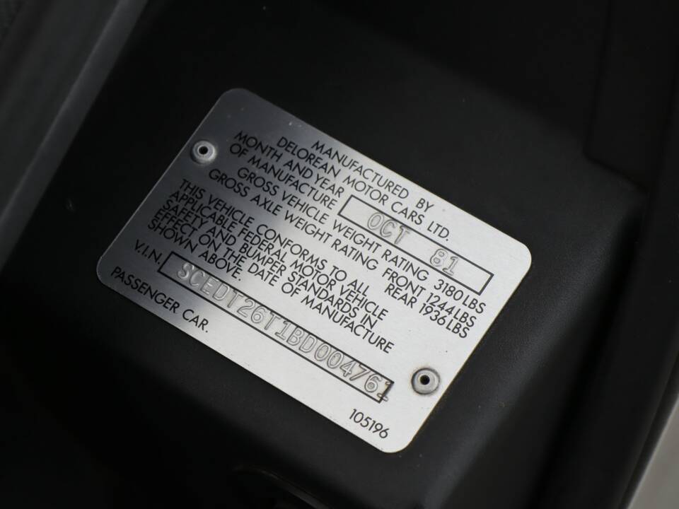 Image 23/50 de DeLorean DMC-12 (1981)