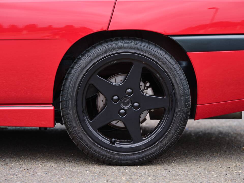 Imagen 8/50 de Alfa Romeo 155 2.5 TD (1998)