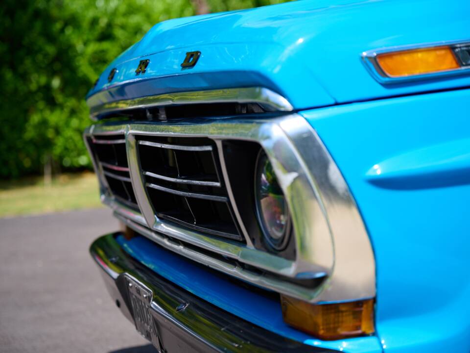Bild 29/50 von Ford F-100 (1972)