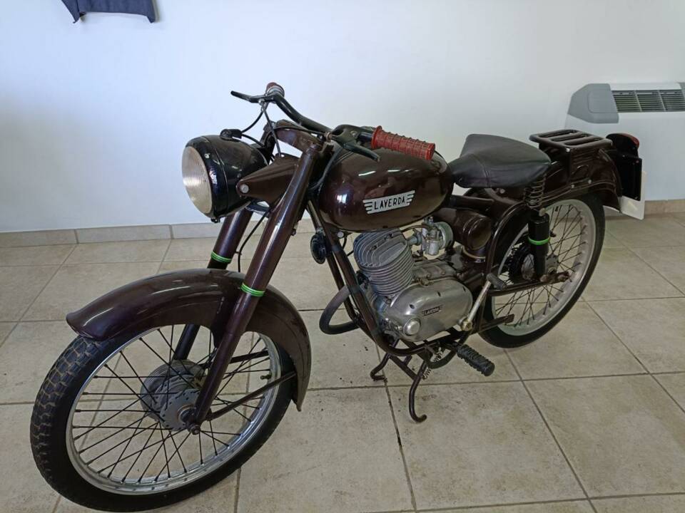 Immagine 14/32 di Laverda 75 Sport (1954)