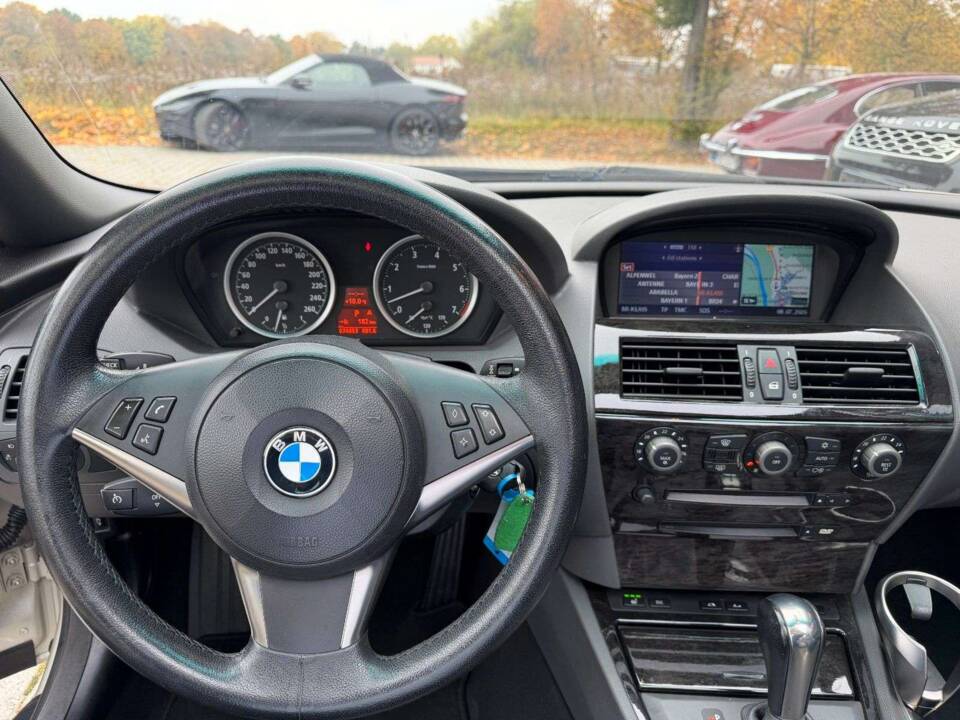 Image 13/24 of BMW 645Ci (2005)