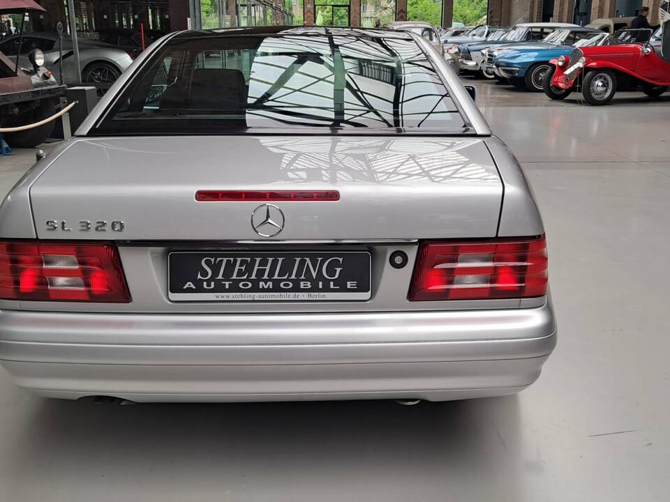 Bild 40/41 von Mercedes-Benz SL 320 (1998)