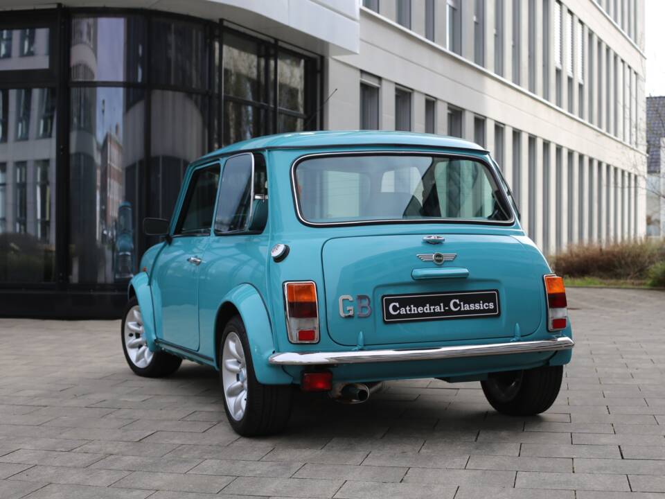 Image 48/50 de Mini Cooper 1.3i MPI (1999)