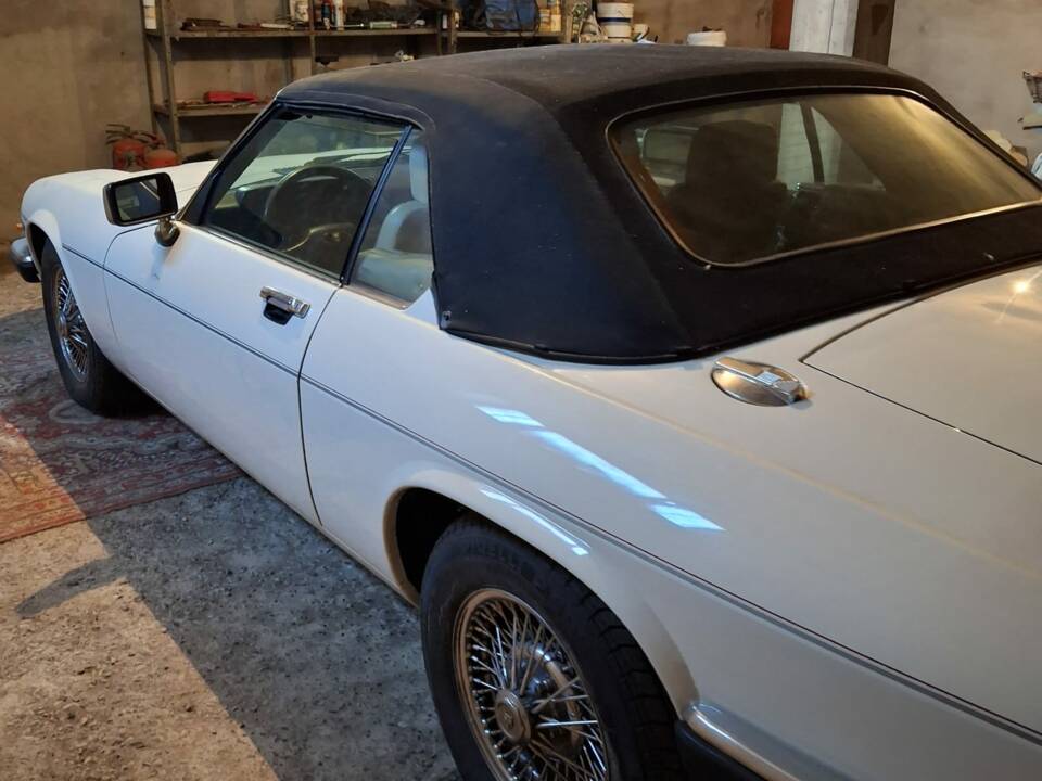 Image 2/6 de Jaguar XJ-S V12 (1988)