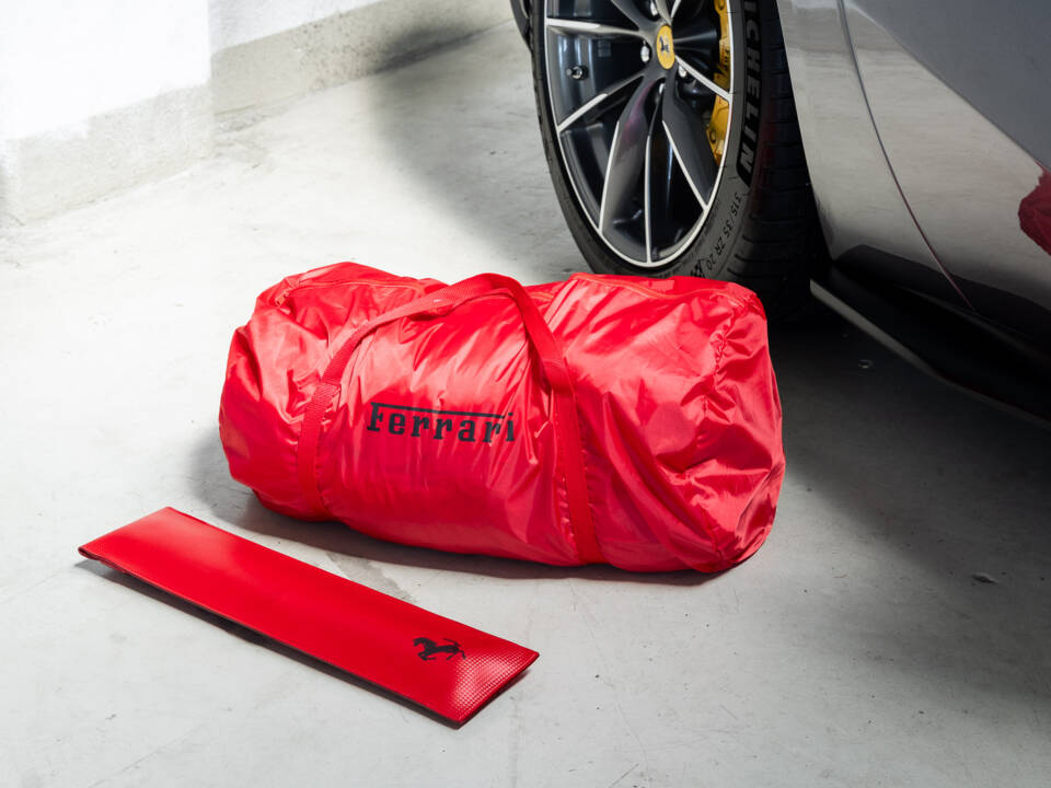 Bild 46/52 von Ferrari 812 GTS (2023)
