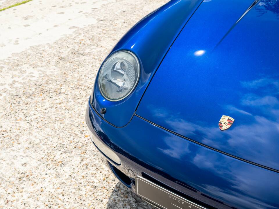 Image 16/31 of Porsche 911 Turbo (1995)