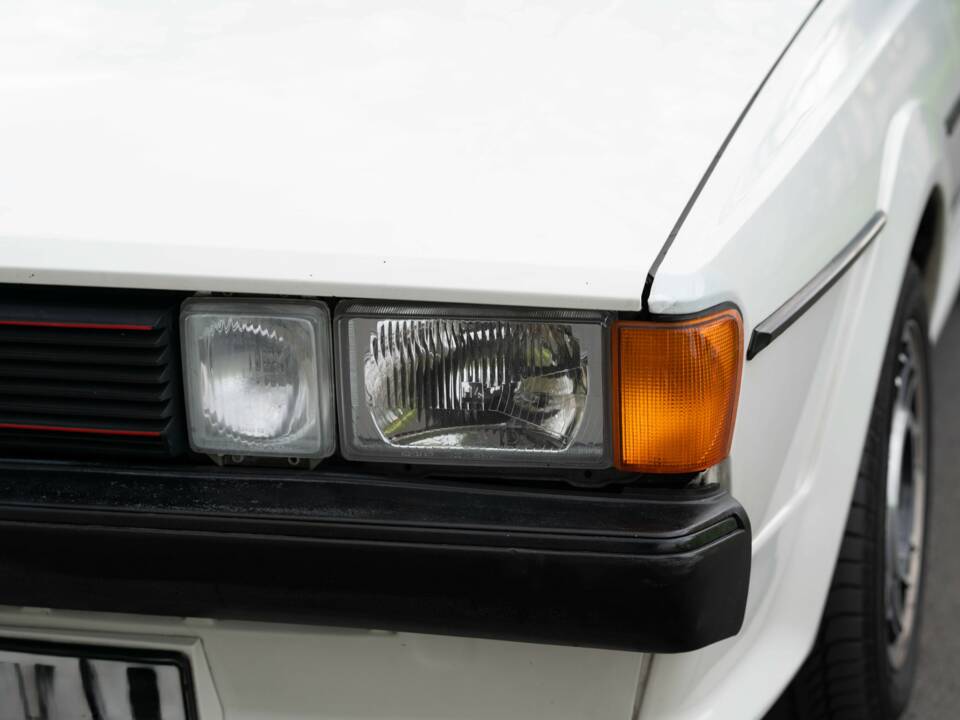 Bild 7/35 von Volkswagen Scirocco II 1.8 (1989)