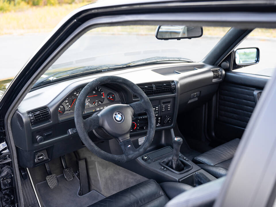 Image 38/91 de BMW M3 Sport Evo (1990)