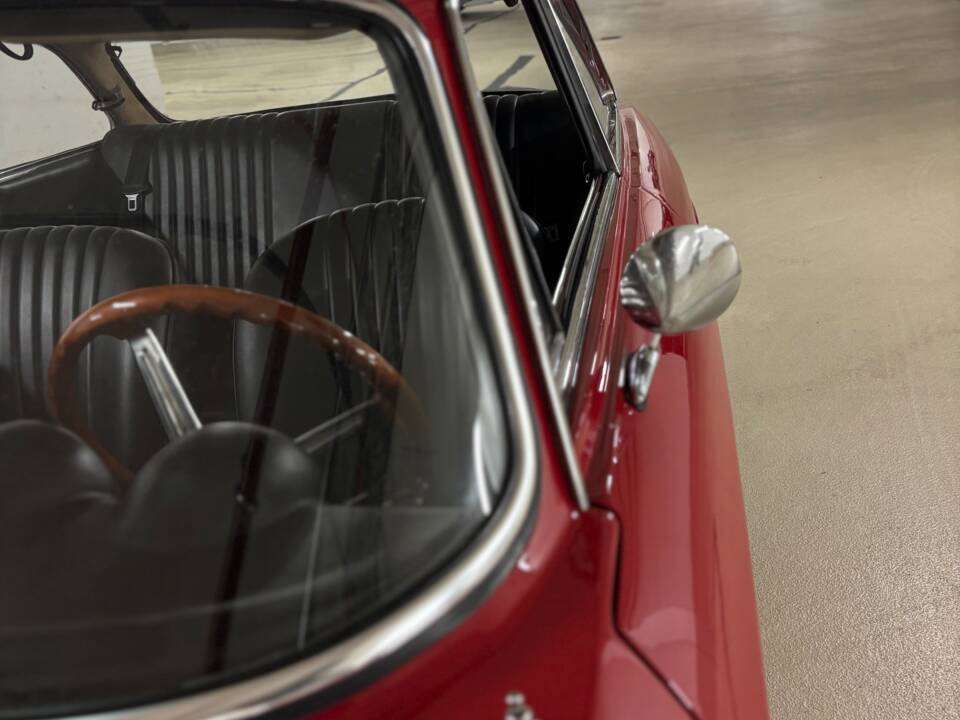 Afbeelding 7/33 van Alfa Romeo Giulia 1600 GT Junior (1972)