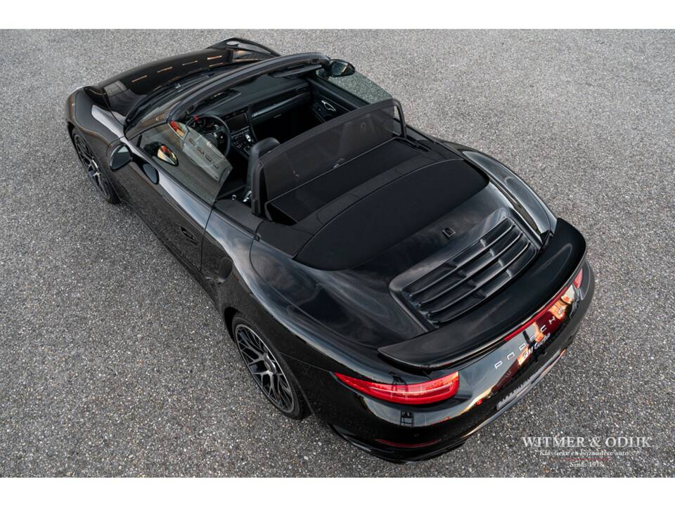 Image 12/47 of Porsche 911 Turbo (2014)