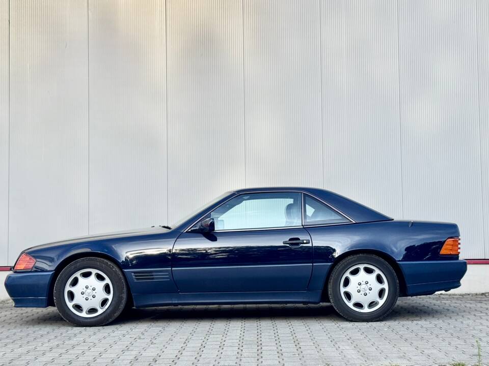Image 1/19 of Mercedes-Benz SL 500 (1993)