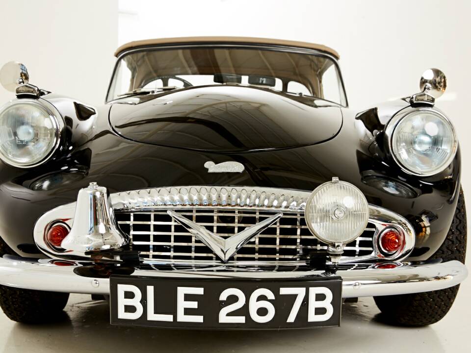 Immagine 1/19 di Daimler SP 250 (1964)