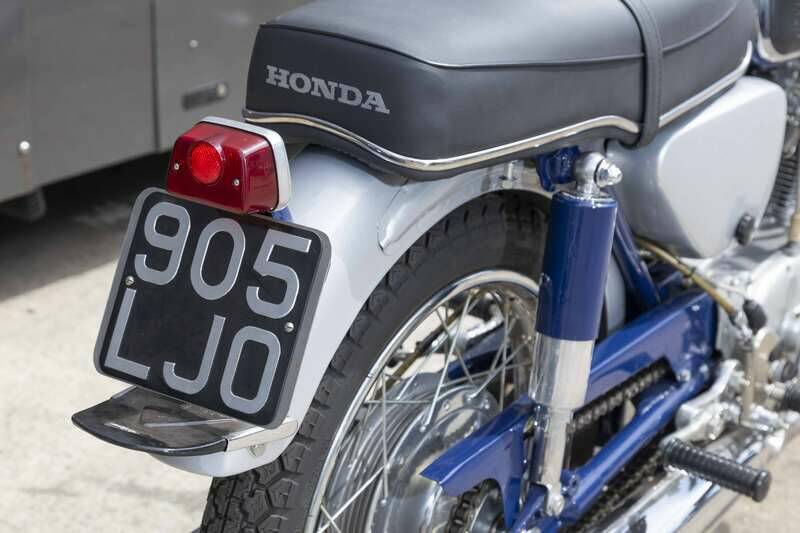 Image 20/39 of Honda CB 72 (1960)