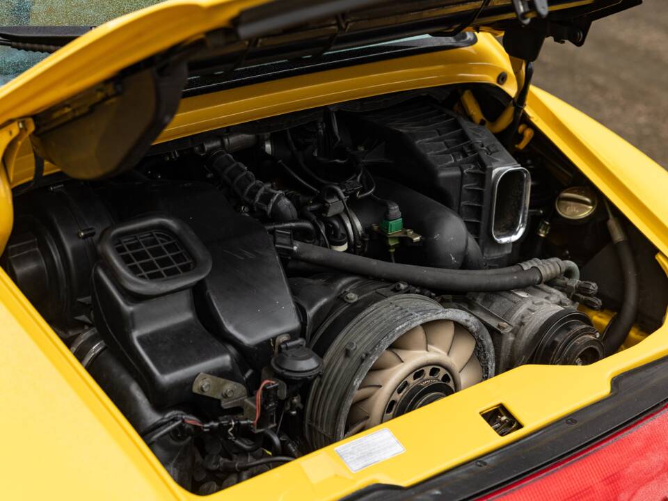 Bild 22/29 von Porsche 911 Carrera (1995)