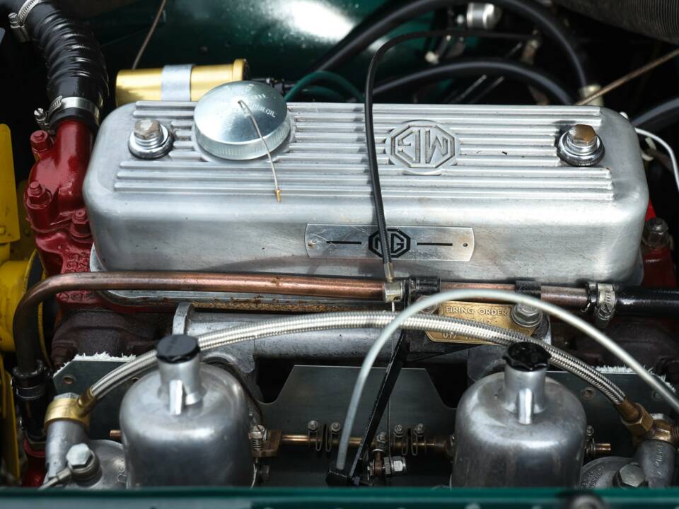 Image 30/50 de MG MGA 1500 (1958)